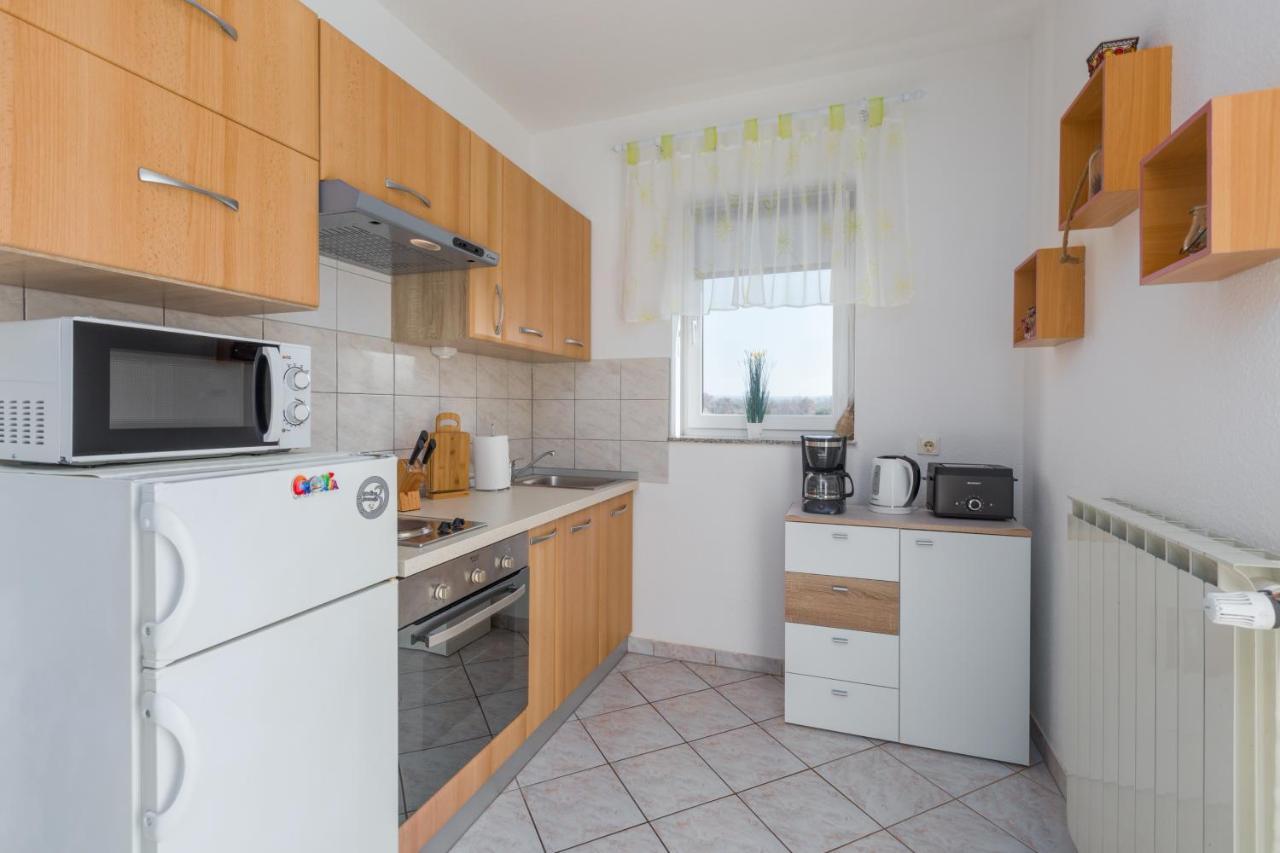 App Ruzica Finida Apartment Umag Exterior photo